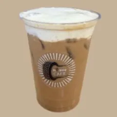 Vanilla Clutch in a Pitstop Cafe cup
